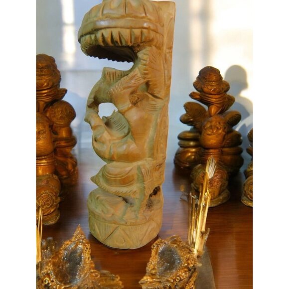 Vintage Hand-Carved Wood Ganesh Idol Elephant God Statue with Umbrella 6.25" - Picture 5 of 10